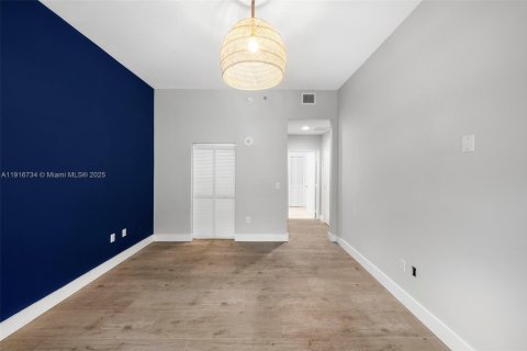 Снять в аренду кондоминиум в Майами, Флорида 2 спальни, 133.31м2, № 1972767 - фото 19