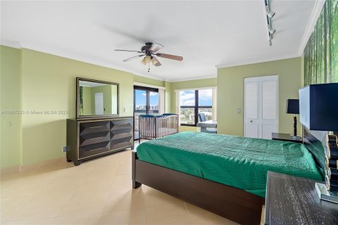 Copropriété à vendre à Pompano Beach, Floride: 1 chambre, 105.91 m2 № 1938773 - photo 17