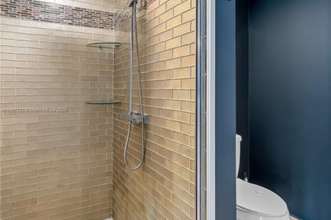 Copropriété à vendre à Pompano Beach, Floride: 1 chambre, 105.91 m2 № 1938773 - photo 25