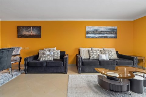 Copropriété à vendre à Pompano Beach, Floride: 1 chambre, 105.91 m2 № 1938773 - photo 13