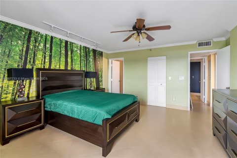 Copropriété à vendre à Pompano Beach, Floride: 1 chambre, 105.91 m2 № 1938773 - photo 20