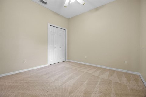 House in Eustis, Florida 4 bedrooms, 216 sq.m. № 1778194 - photo 18
