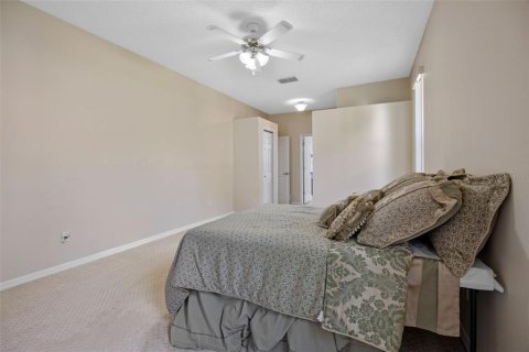House in Eustis, Florida 4 bedrooms, 216 sq.m. № 1778194 - photo 27