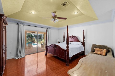House in Wellington, Florida 4 bedrooms, 256.13 sq.m. № 2176969 - photo 21