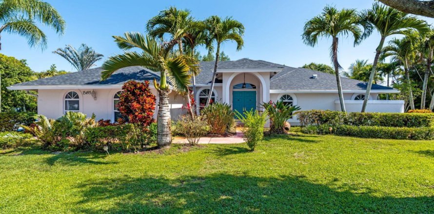 House in Wellington, Florida 4 bedrooms, 256.13 sq.m. № 2176969