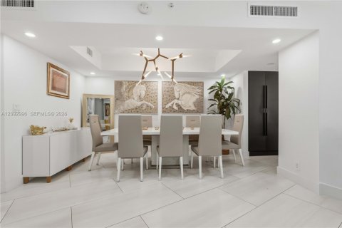 Copropriété à vendre à Aventura, Floride: 3 chambres, 193.24 m2 № 2414734 - photo 2