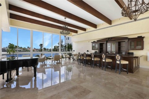 Copropriété à vendre à Aventura, Floride: 3 chambres, 193.24 m2 № 2414734 - photo 20