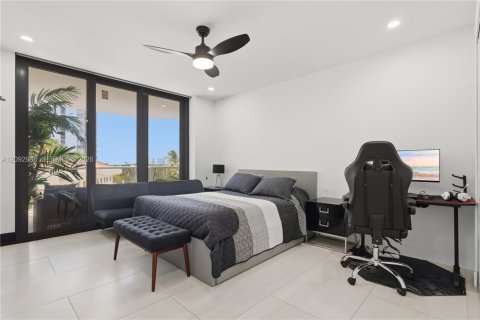 Copropriété à vendre à Aventura, Floride: 3 chambres, 193.24 m2 № 2414734 - photo 10