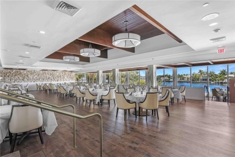 Copropriété à vendre à Aventura, Floride: 3 chambres, 193.24 m2 № 2414734 - photo 21