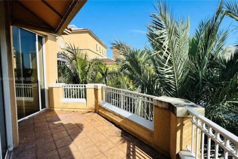 Copropriété à vendre à Aventura, Floride: 2 chambres, 108.79 m2 № 1811956 - photo 20