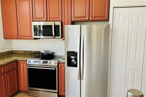 Copropriété à vendre à Aventura, Floride: 2 chambres, 108.79 m2 № 1811956 - photo 12