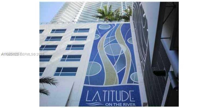 Studio à Condo à Miami, Floride  № 2023619