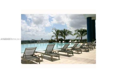 Copropriété à louer à Miami, Floride: 41.9 m2 № 2023619 - photo 4