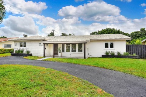 House in Fort Lauderdale, Florida 4 bedrooms, 169.83 sq.m. № 1938689 - photo 1