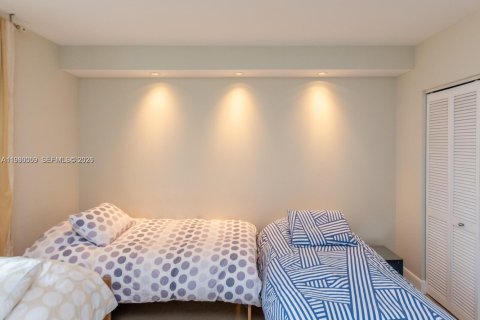 Купить кондоминиум в Майами, Флорида 3 спальни, 218.6м2, № 2046374 - фото 16