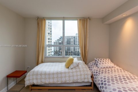 Купить кондоминиум в Майами, Флорида 3 спальни, 218.6м2, № 2046374 - фото 17