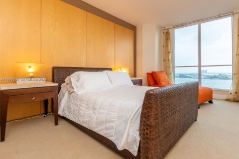 Купить кондоминиум в Майами, Флорида 3 спальни, 218.6м2, № 2046374 - фото 28