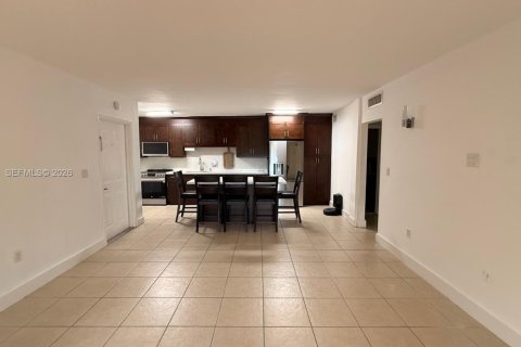 Apartamento en alquiler en Miami, Florida, 2 dormitorios, 97.55 m2 № 2085485 - foto 13