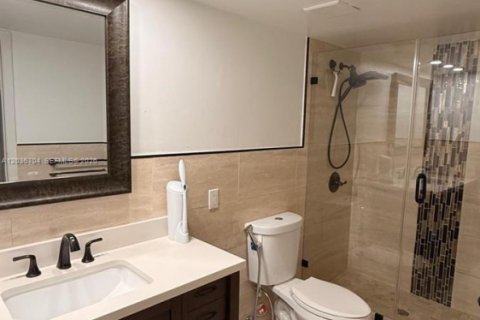 Apartamento en alquiler en Miami, Florida, 2 dormitorios, 97.55 m2 № 2085485 - foto 14