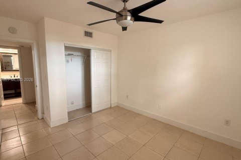 Apartamento en alquiler en Miami, Florida, 2 dormitorios, 97.55 m2 № 2085485 - foto 19