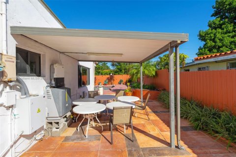 Купить виллу или дом в Майами, Флорида 4 спальни, 173.08м2, № 1971741 - фото 27