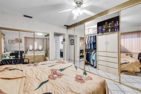 Купить виллу или дом в Майами, Флорида 4 спальни, 173.08м2, № 1971741 - фото 21