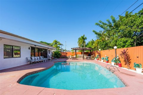 Купить виллу или дом в Майами, Флорида 4 спальни, 173.08м2, № 1971741 - фото 30
