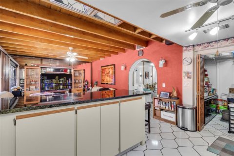 Купить виллу или дом в Майами, Флорида 4 спальни, 173.08м2, № 1971741 - фото 15