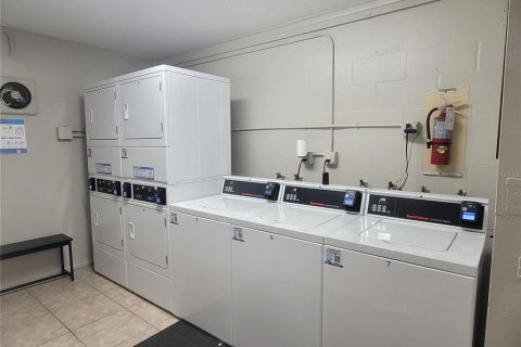 Copropriété à louer à Sarasota, Floride: 2 chambres, 104.24 m2 № 2167447 - photo 21