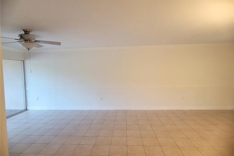 Copropriété à louer à Sarasota, Floride: 2 chambres, 104.24 m2 № 2167447 - photo 6