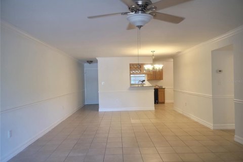 Copropriété à louer à Sarasota, Floride: 2 chambres, 104.24 m2 № 2167447 - photo 7