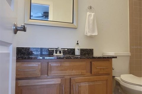 Copropriété à louer à Sarasota, Floride: 2 chambres, 104.24 m2 № 2167447 - photo 12