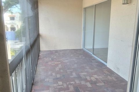 Copropriété à louer à Sarasota, Floride: 2 chambres, 104.24 m2 № 2167447 - photo 17