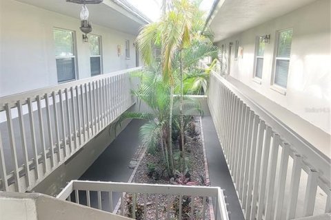 Copropriété à louer à Sarasota, Floride: 2 chambres, 104.24 m2 № 2167447 - photo 18