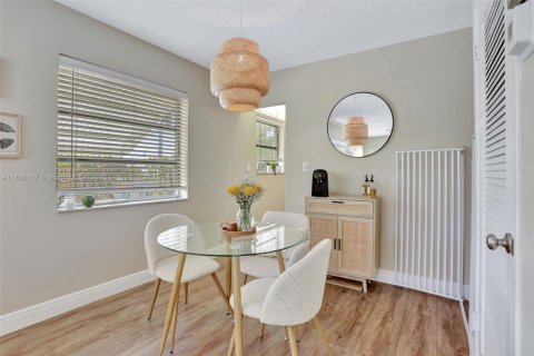Copropriété à vendre à Fort Lauderdale, Floride: 2 chambres, 74.32 m2 № 1794161 - photo 7