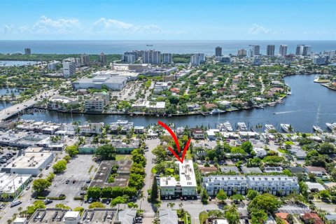 Copropriété à vendre à Fort Lauderdale, Floride: 2 chambres, 74.32 m2 № 1794161 - photo 30