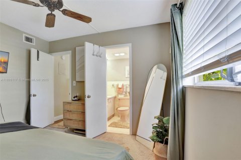 Copropriété à vendre à Fort Lauderdale, Floride: 2 chambres, 74.32 m2 № 1794161 - photo 17