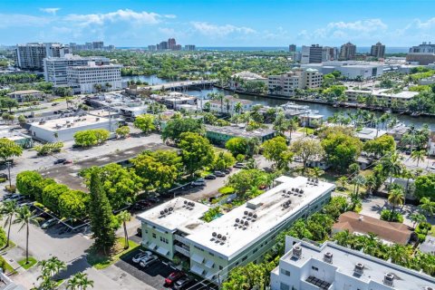 Copropriété à vendre à Fort Lauderdale, Floride: 2 chambres, 74.32 m2 № 1794161 - photo 25