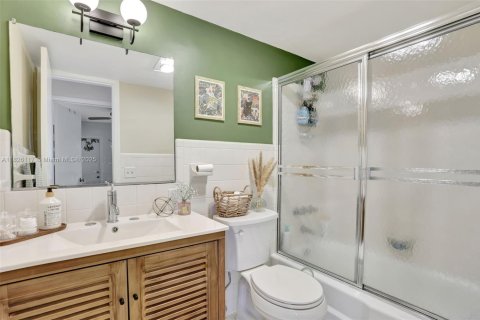 Copropriété à vendre à Fort Lauderdale, Floride: 2 chambres, 74.32 m2 № 1794161 - photo 13
