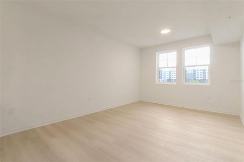 Condominio en venta en Orlando, Florida, 1 dormitorio, 69.68 m2 № 2101773 - foto 16