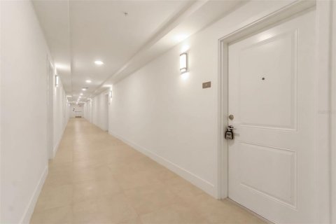 Condominio en venta en Orlando, Florida, 1 dormitorio, 69.68 m2 № 2101773 - foto 8