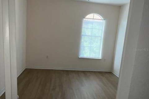 Снять в аренду таунхаус в Орландо, Флорида 4 комнаты, 126.44м2, № 1725082 - фото 16