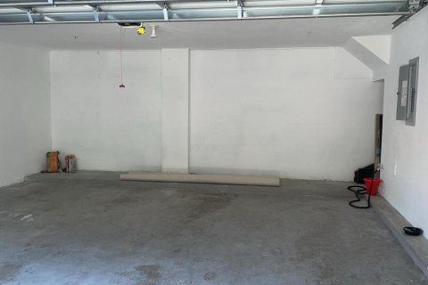 Снять в аренду таунхаус в Орландо, Флорида 4 комнаты, 126.44м2, № 1725082 - фото 4