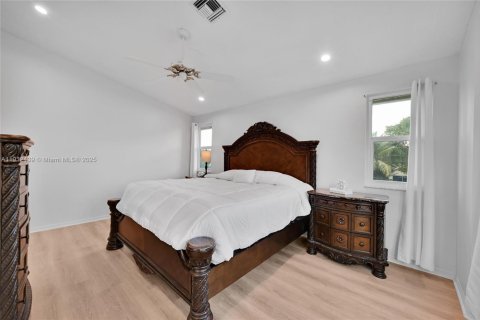 Villa ou maison à vendre à Margate, Floride: 4 chambres, 196.02 m2 № 1966854 - photo 21