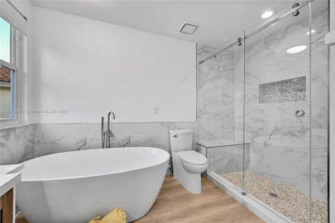 Villa ou maison à vendre à Margate, Floride: 4 chambres, 196.02 m2 № 1966854 - photo 19