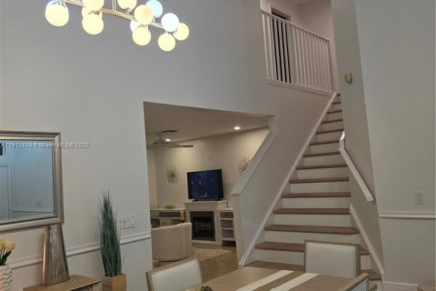 Villa ou maison à vendre à Margate, Floride: 4 chambres, 196.02 m2 № 1966854 - photo 17