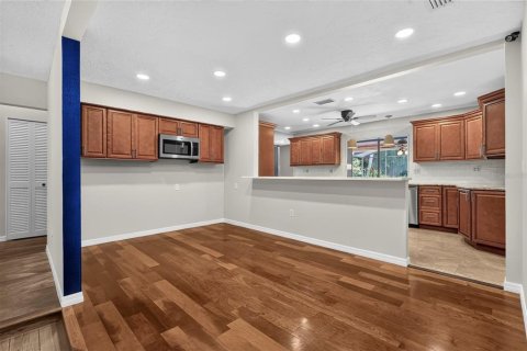 Casa en venta en Sarasota, Florida, 4 dormitorios, 240.62 m2 № 2203558 - foto 9