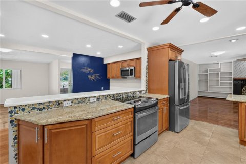 Casa en venta en Sarasota, Florida, 4 dormitorios, 240.62 m2 № 2203558 - foto 12