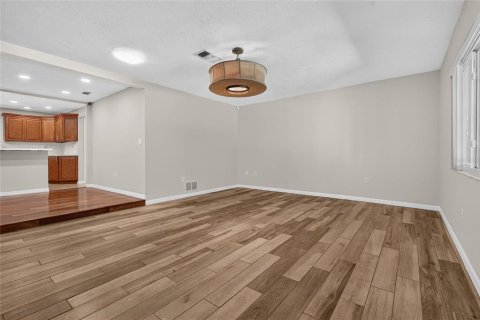 Casa en venta en Sarasota, Florida, 4 dormitorios, 240.62 m2 № 2203558 - foto 6