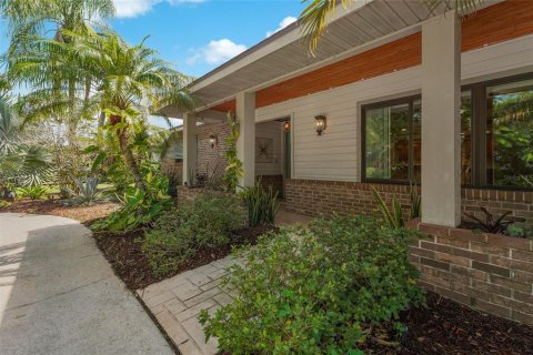 Casa en venta en Sarasota, Florida, 4 dormitorios, 240.62 m2 № 2203558 - foto 2